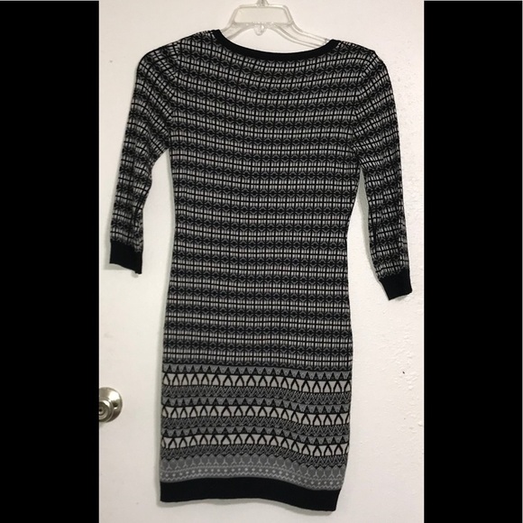 🌻Freshman 1996 Sweater Dress. Size medium GUC - Picture 2 of 3
